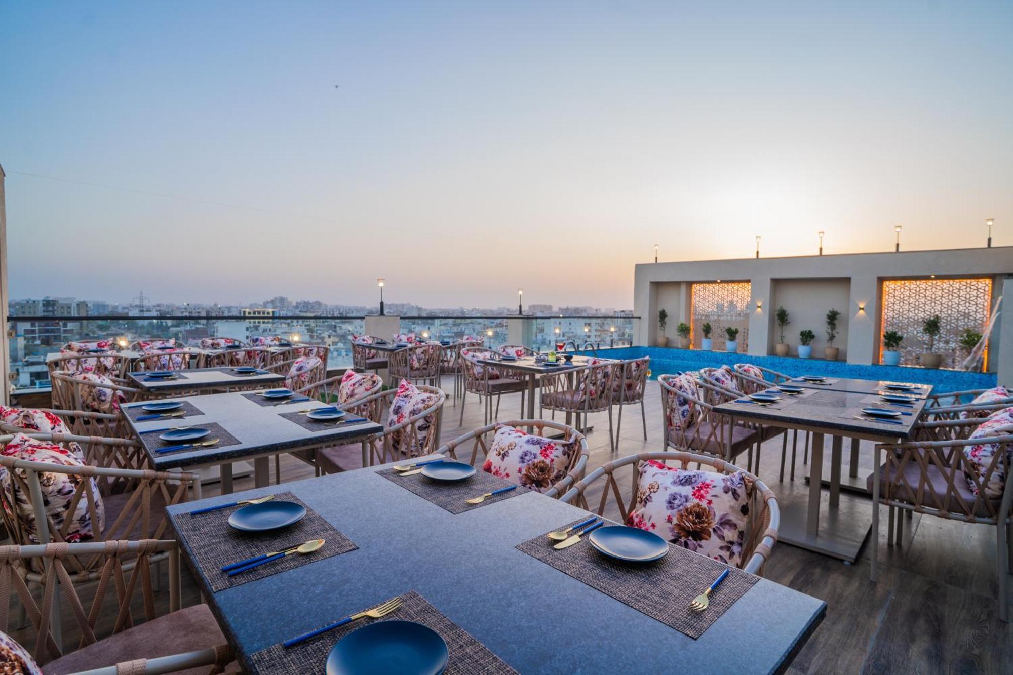 Royal Prime - A City Center Boutique Hotel In Jaipur Ngoại thất bức ảnh