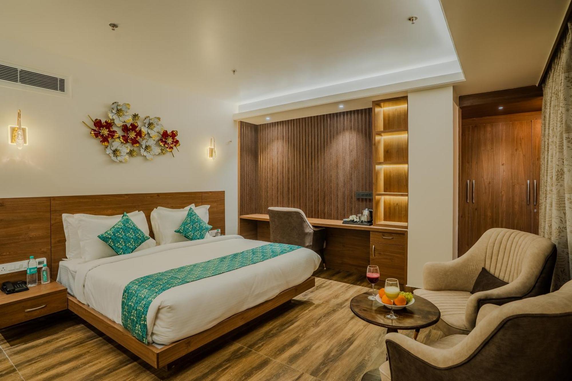 Royal Prime - A City Center Boutique Hotel In Jaipur Ngoại thất bức ảnh