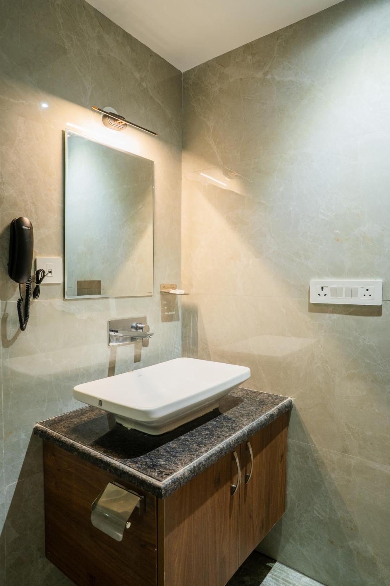 Royal Prime - A City Center Boutique Hotel In Jaipur Ngoại thất bức ảnh