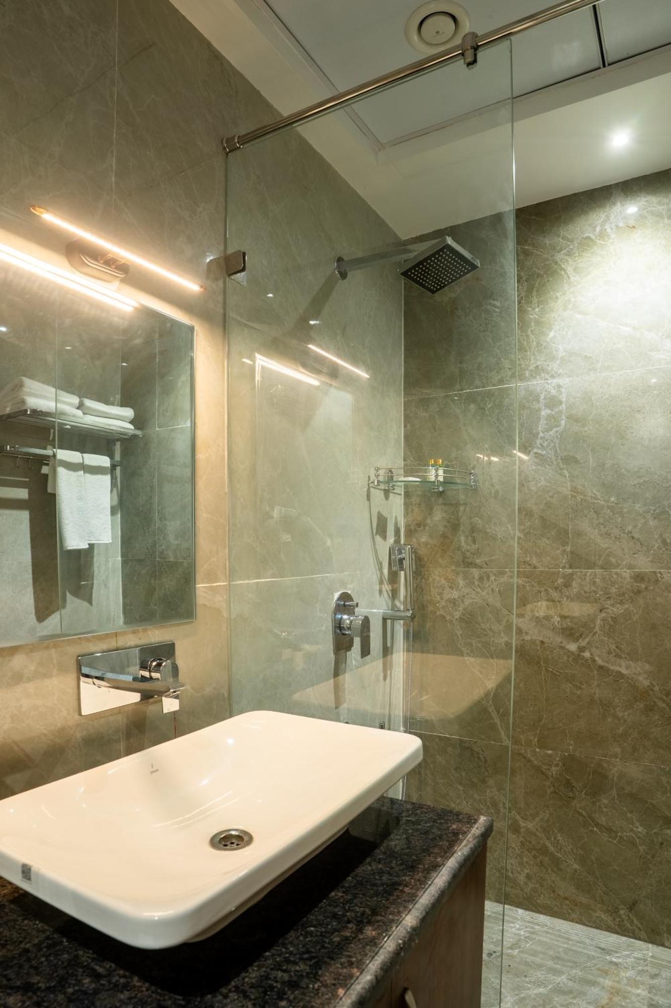 Royal Prime - A City Center Boutique Hotel In Jaipur Ngoại thất bức ảnh